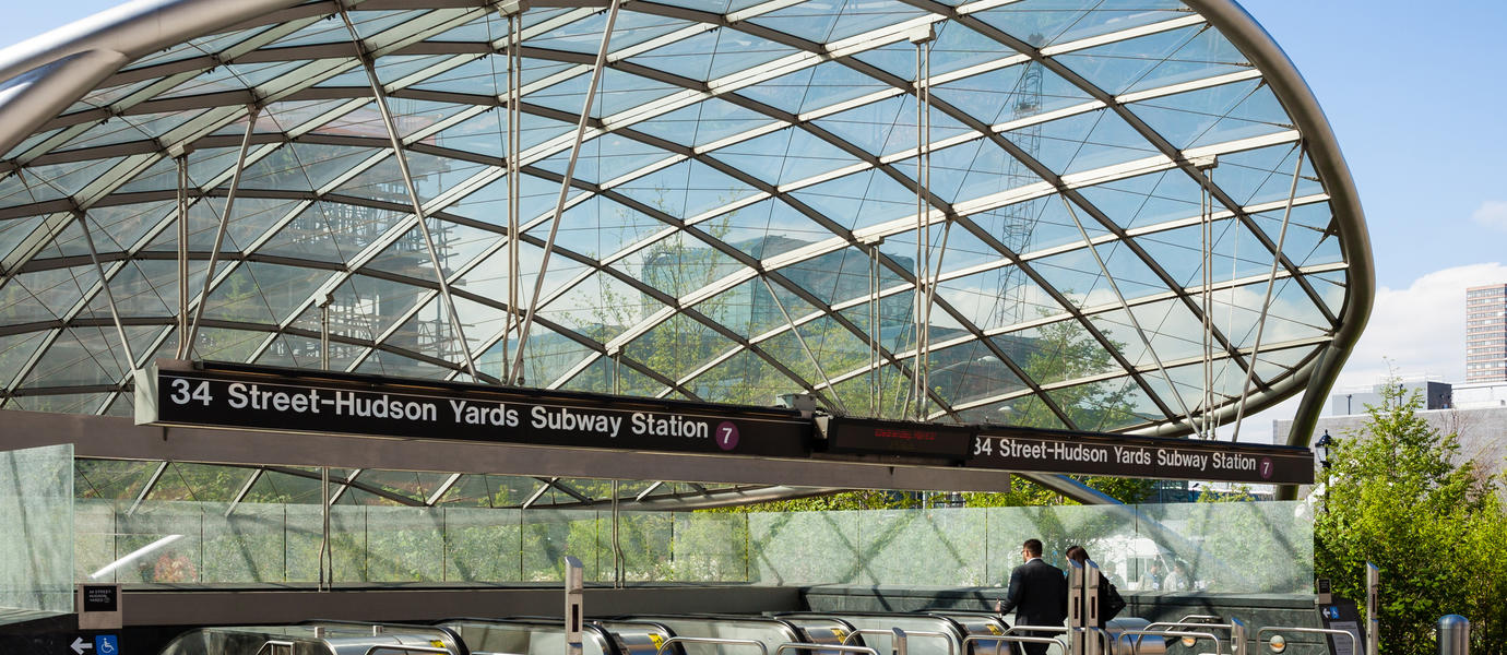 7 Train Subway Hudson Yards Station
