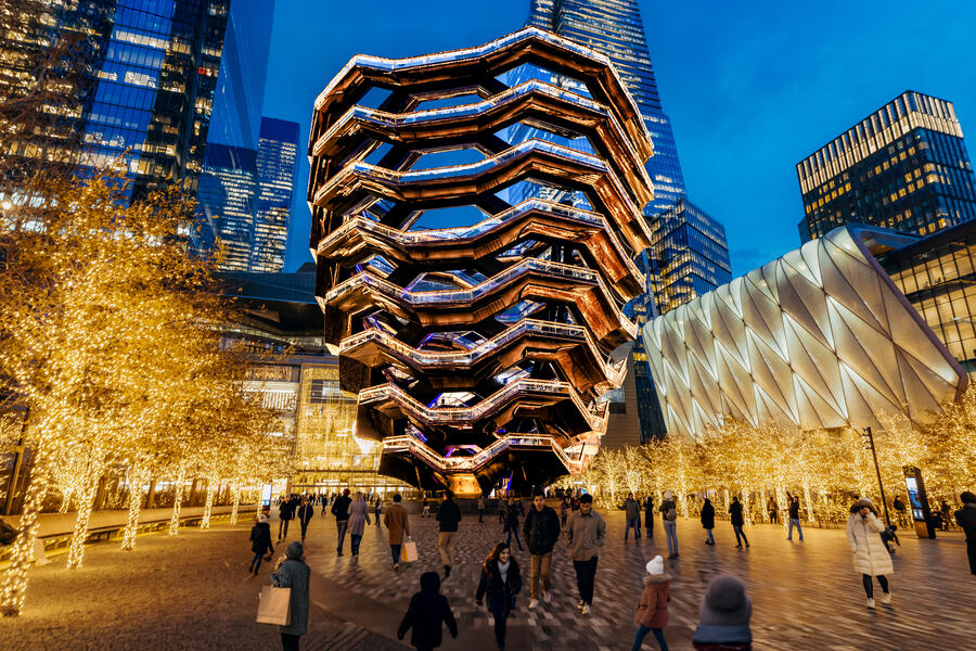 See NYC's Best Holiday Lights at Hudson Yards | Hudson Yards