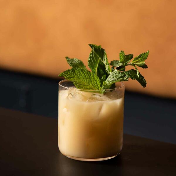 ana bar and eatery