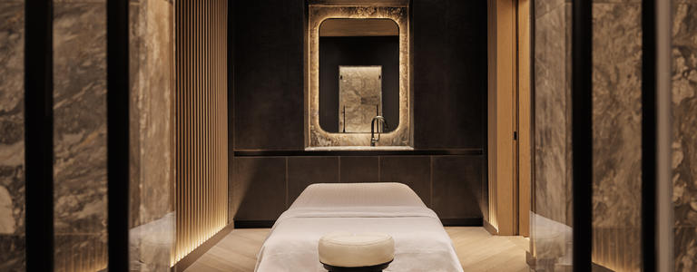 equinox spa bed