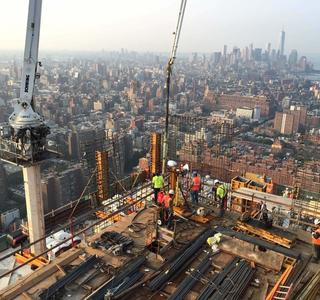 48th Floor Concrete Pour at 10HY - courtesy of Geoff Butler